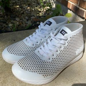No Bull White Leather Mid Trainer (Women’s)